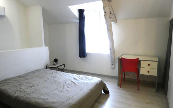 Appartement à louer    1 pièce •  Le Creusot