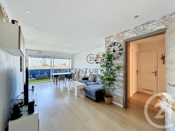 Appartement F4 à vendre  4 pièces - 81,79 m 2   NICE  - 06