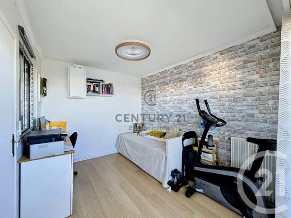 Appartement F4 à vendre  4 pièces - 81,79 m 2   NICE  - 06