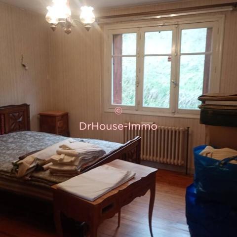 Maison à vendre 14 pièces de 145 m²