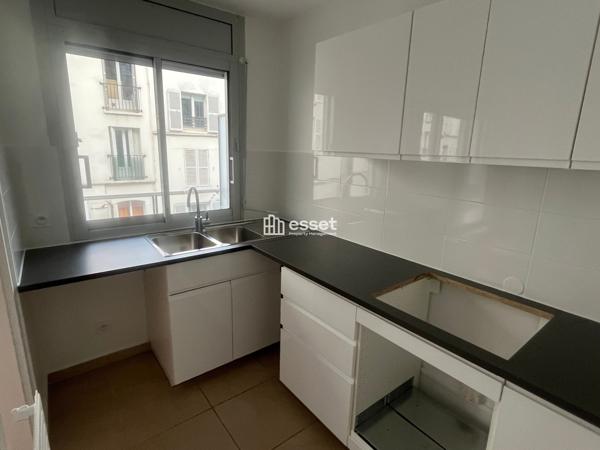 Location Appartement 2 pièces 51 m² - Paris 75007