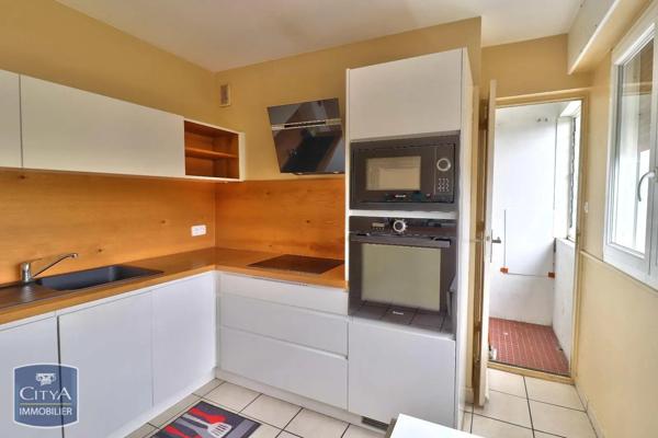 Appartement à louer 3 pièces 68.29m² Firminy (42700)