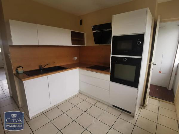 Appartement à louer 3 pièces 68.29m² Firminy (42700)