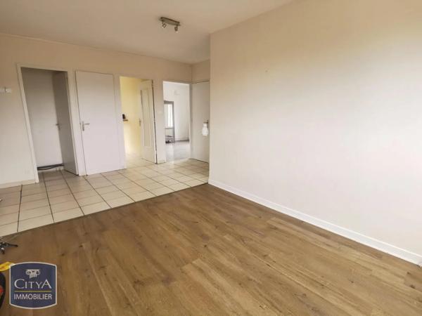 Appartement à louer 3 pièces 68.29m² Firminy (42700)