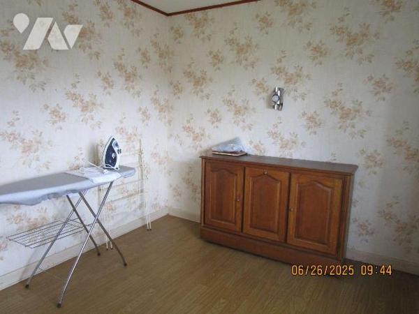 Grande Maison d'habitation construite dans les années 1957-1958  + agrandissement réalisé en 19...