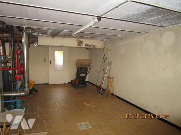 Grande Maison d'habitation construite dans les années 1957-1958  + agrandissement réalisé en 19...