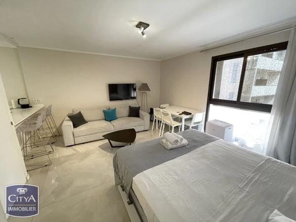 Appartement à vendre 1 pièce 35m² Cannes (06400)