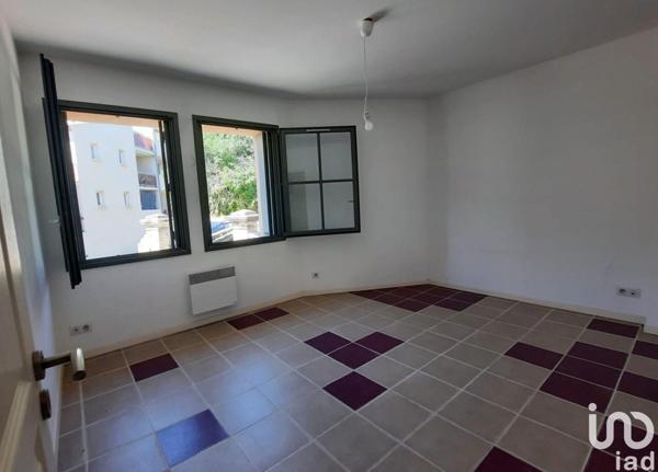 Appartement à vendre 4 pièces 97 m² Saint-Aunès