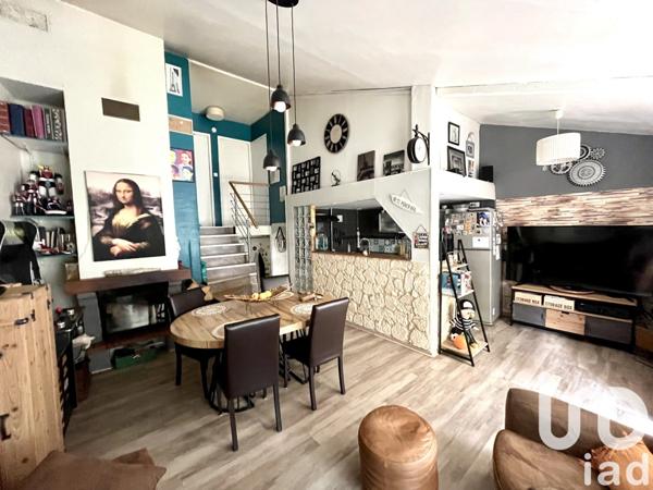 Maison de ville 4 pièces de 79 m² à Savigny-le-Temple (77176)