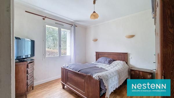 Maison Néo-Bretonne de plain pied, 4 chambres, à vendre à Plaintel dans un écrin de verdure et de sérénité