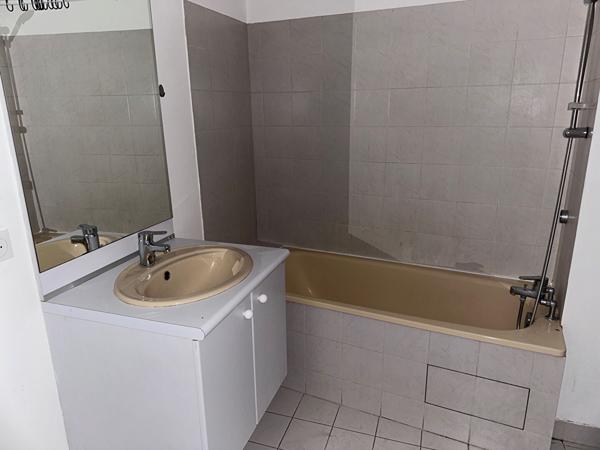 Appartement Poissy 2 pièce(s) 61.81 m2