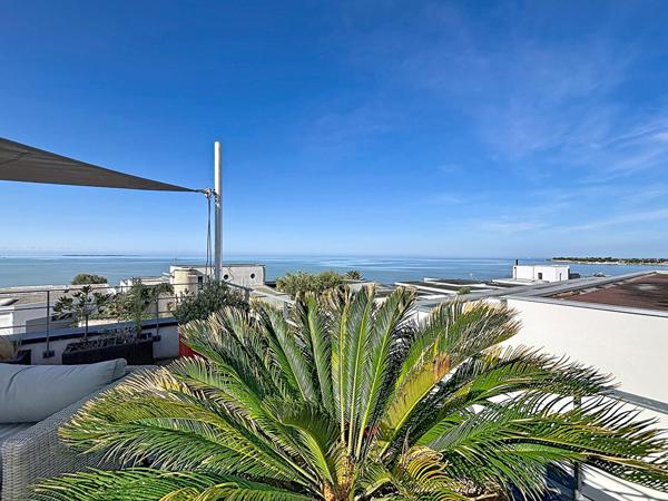 Villa contemporaine de 200m² avec vue mer exceptionnelle