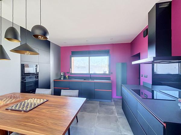 Villa contemporaine de 200m² avec vue mer exceptionnelle
