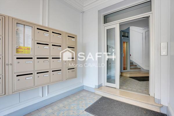 BEL APPARTEMENT ENSOLEILLE AU PIED DU RER A NANTERRE VILLE