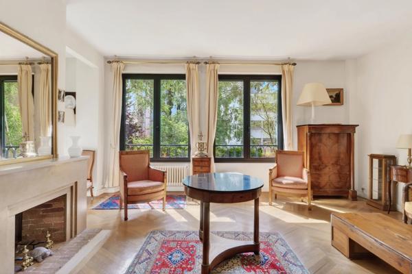 Appartement Paris 16 e - TROCADÉRO