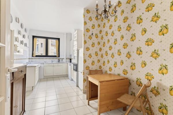 Appartement Paris 16 e - TROCADÉRO