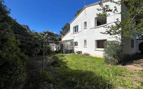 Maison à vendre    6 pièces •  Agde