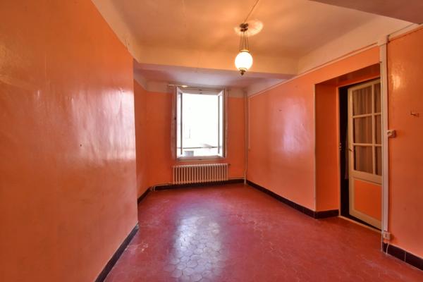 Immeuble de rapport 6 pièces DIGNE LES BAINS (04)