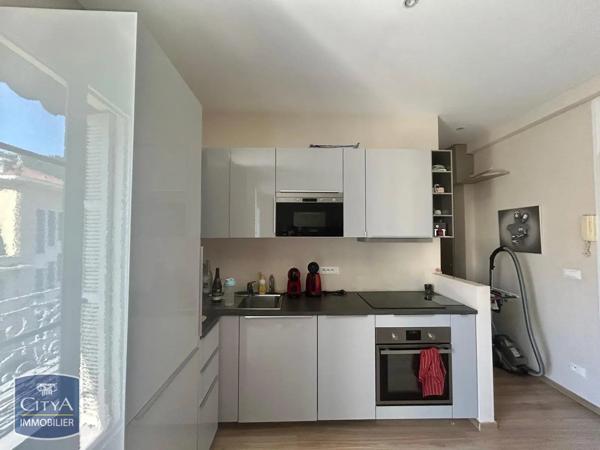 Appartement à louer 2 pièces 40.28m² Nice (06300)