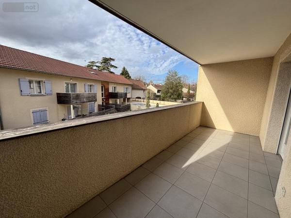 Appartement à vendre à Crémieu en Isère (38460), ref : 01037-906