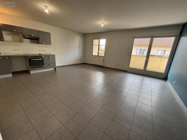 Appartement à vendre à Crémieu en Isère (38460), ref : 01037-906