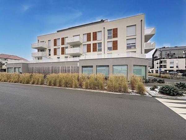 APPARTEMENT T3 - 70.60M² - 2 CHAMBRES - TERRASSE - 1 PLACES VL COUVERTES - 60280 MARGNY LES COMPIEGNE