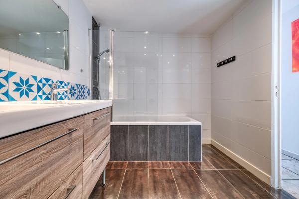 Appartement à vendre 0 pièces LES CLAYES SOUS BOIS (78)