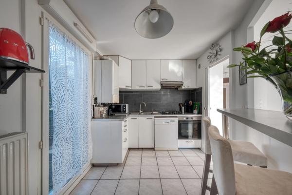 Appartement à vendre 0 pièces LES CLAYES SOUS BOIS (78)