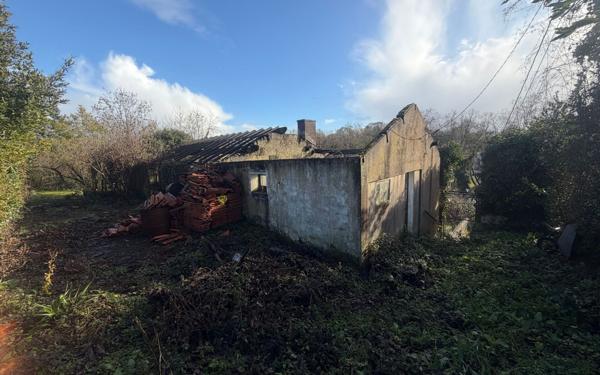 Maison à vendre    3 pièces •  Saintes