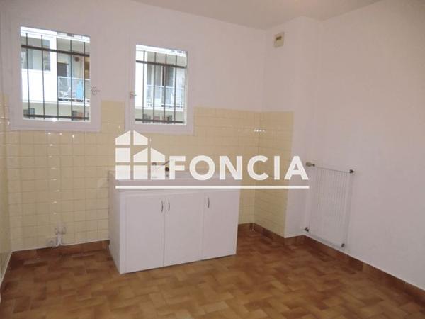 Location Appartement 4 pièces 79.7 m² - 48 AVENUE DE LA LIBERTE Aix Les Bains 73100