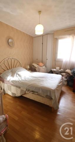 Appartement T3 à vendre  3 pièces - 74,36 m 2   EZANVILLE  - 95
