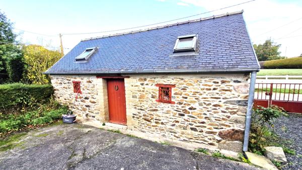 JOLIE MAISON PIERRE AVEC JARDIN