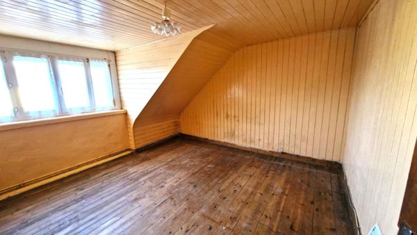 JOLIE MAISON PIERRE AVEC JARDIN