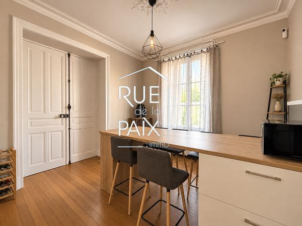 79200 PARTHENAY Charmante maison de ville à Parthenay - 172 m2