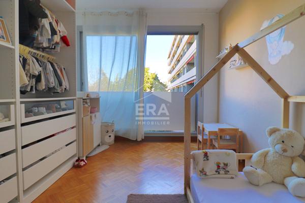 A vendre Appartement 4/5 pièces rénové 106 m² avec balcon  Marseille 13008 Sainte-Anne