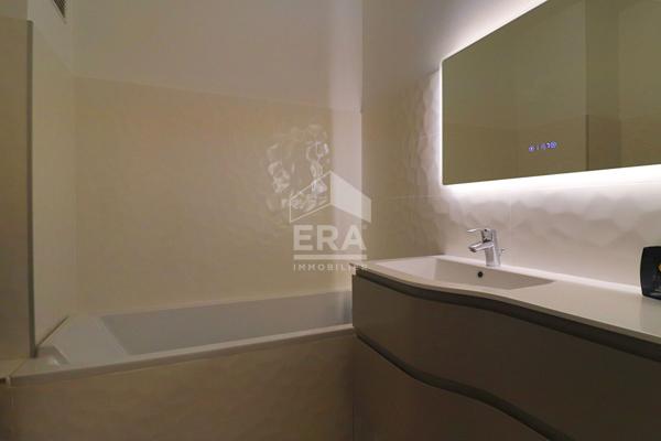 A vendre Appartement 4/5 pièces rénové 106 m² avec balcon  Marseille 13008 Sainte-Anne