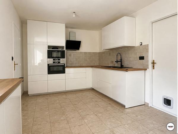 Maison 5 pièce(s) 135 m2, Verneuil sur seine 78480