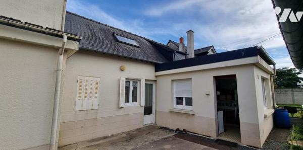 LA GUERCHE DE BGNE - Centre - Maison avec garage et jardin