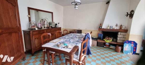 LA GUERCHE DE BGNE - Centre - Maison avec garage et jardin