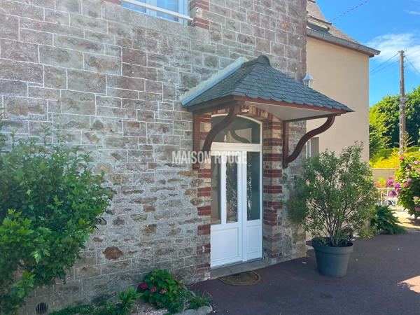 Maison en pierres à Pleurtuit avec 4 chambres