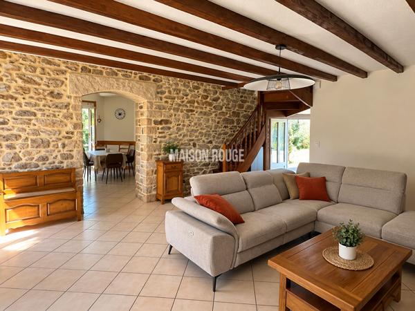 Maison en pierres à Pleurtuit avec 4 chambres