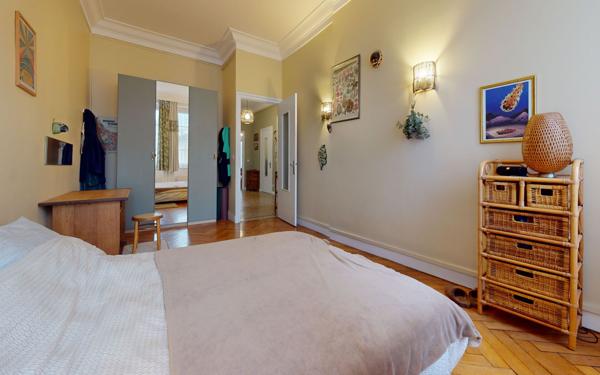 Appartement à vendre    3 pièces • 96 m2 Lyon 7