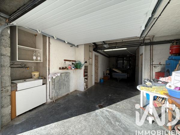 Maison à vendre 4 pièces 97 m² Entraygues-sur-Truyère