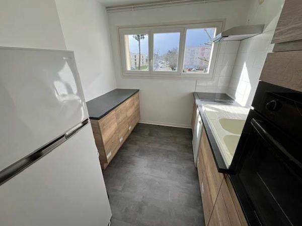 Appartement à louer    4 pièces •  Mont-de-Marsan