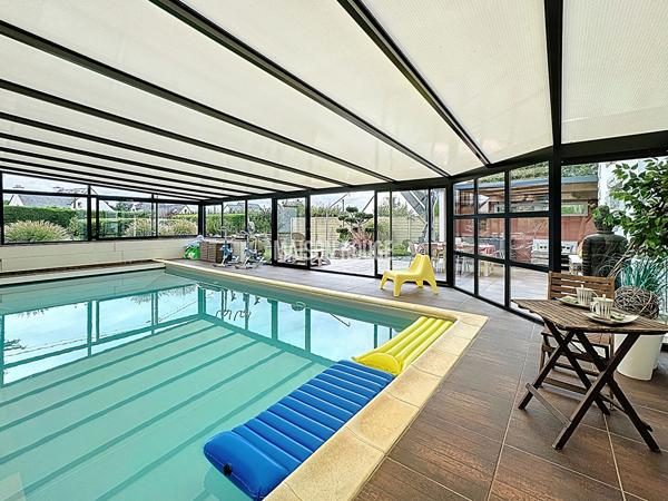 Maison d'Exception à Deux Pas de la Plage des Sables d'Or ! Confort et Luxe au Coeur d'un Cadre Idéal"
