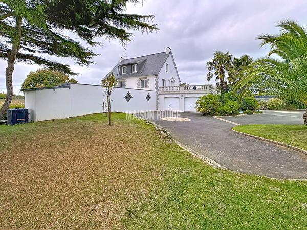 Maison d'Exception à Deux Pas de la Plage des Sables d'Or ! Confort et Luxe au Coeur d'un Cadre Idéal"