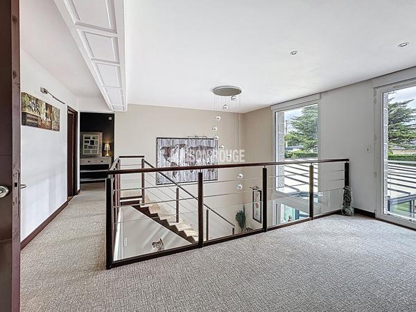 Maison d'Exception à Deux Pas de la Plage des Sables d'Or ! Confort et Luxe au Coeur d'un Cadre Idéal"