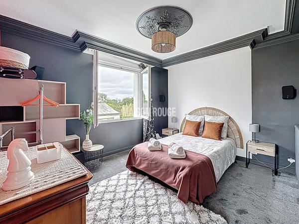 Maison d'Exception à Deux Pas de la Plage des Sables d'Or ! Confort et Luxe au Coeur d'un Cadre Idéal"
