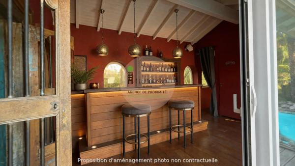 Maison
         10 pièces
        - 330 m² Bien prestige 1 290 000 €*