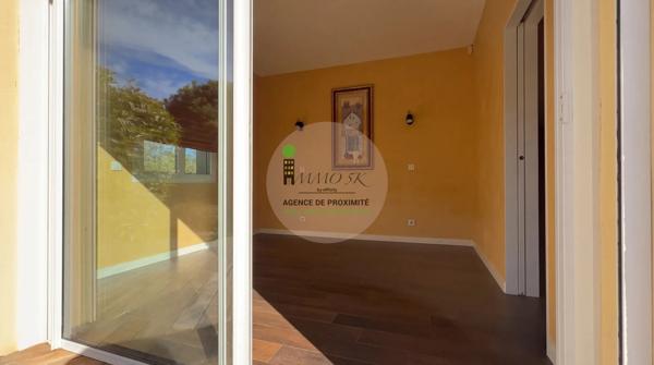 Maison
         10 pièces
        - 330 m² Bien prestige 1 290 000 €*
